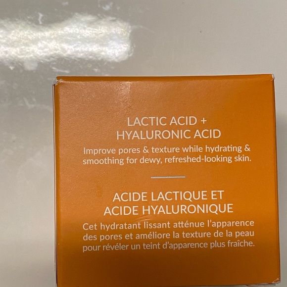 KATE SOMERVILLE EXFOLIKATE MOISTURIZER UNOPENED - Picture 4 of 5